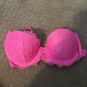 VICTORIAS SECRET barbie pink bra; size 32C